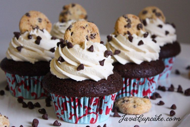 6 Kudapan Mudah Bikinan Sendiri dengan Bahan Baku Snack Kemasan yang Gampang Ditemui 10 cupcake cookies