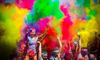 Di Balik Meriahnya  “Color Run” di Budaya Kita