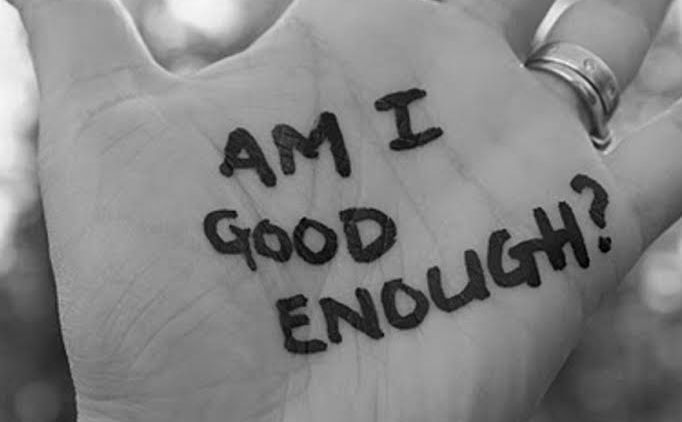 Kamu Merasa Insecure? Stop Membandingkan Dirimu Sendiri dengan Orang Lain