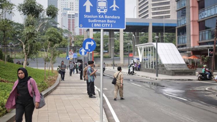 Mencari Surga untuk Para Pejalan Kaki