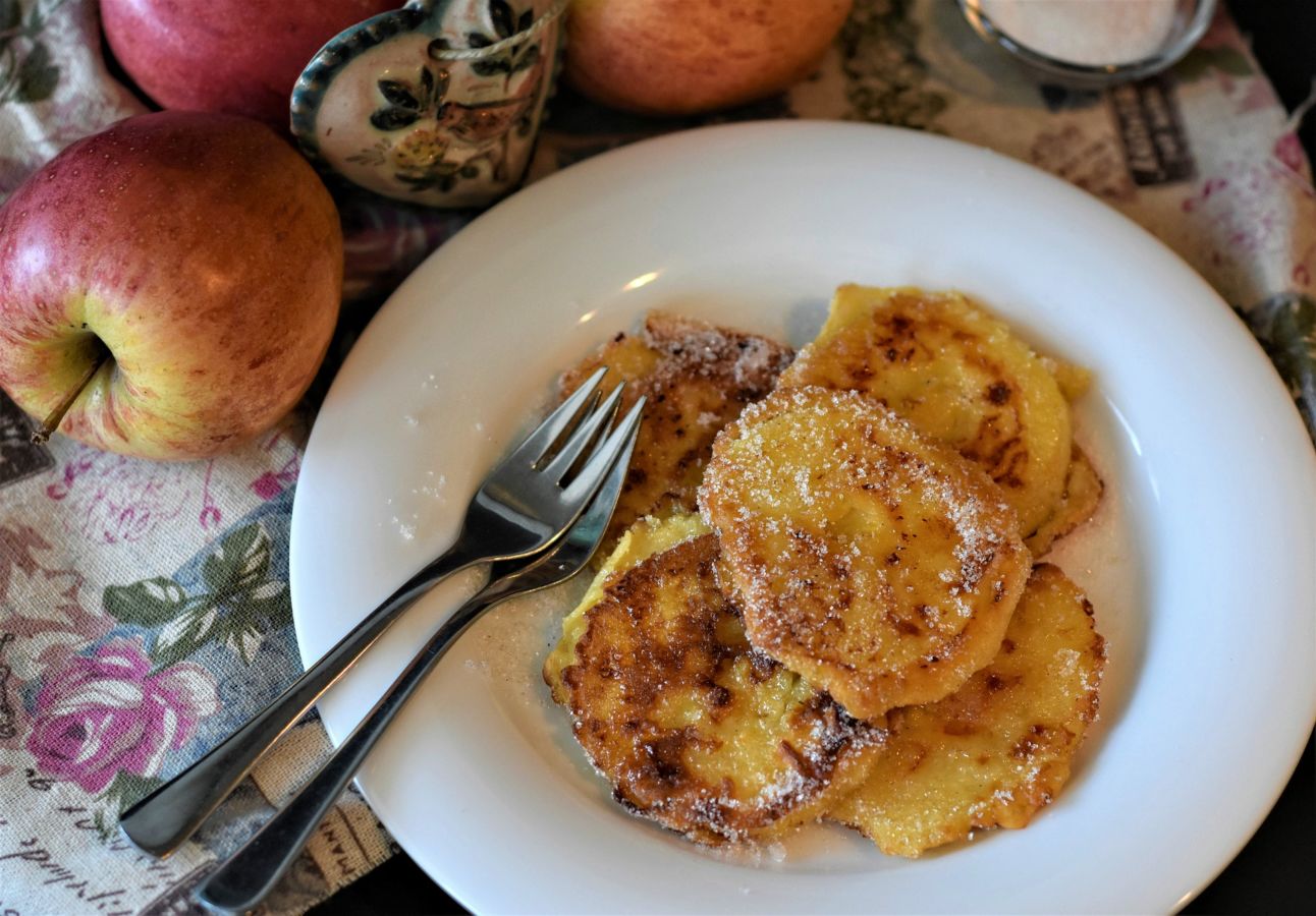 7 Resep Deep Fried Cake ala Kafe Ini Bisa Dicoba