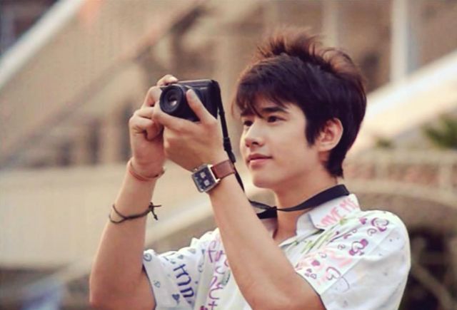 Uh, cakepnyaaa