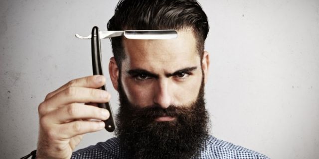 Shaving untuk merawat wajah.