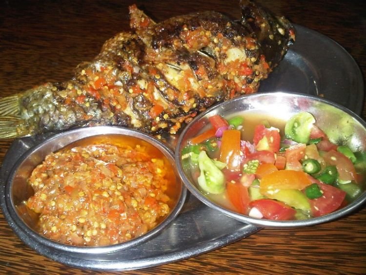 Ikan Cakalang + sambal dabu-dabu
