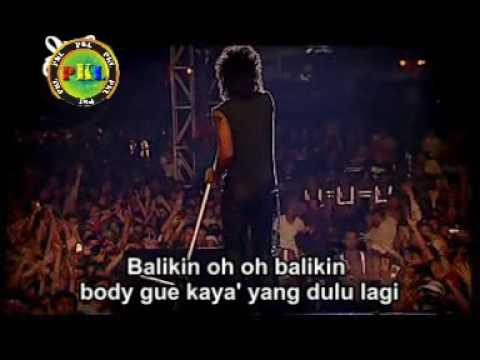 Kalau Nggak Mau Tambah Baper Atau Sakit Hati, Haram Hukumnya Dengerin 9 Lagu Ini! 25 lirik balikin emang ga bikin baper, tapi bikin emosi kamu yang baru putus dari mantan yang banyak nuntut.