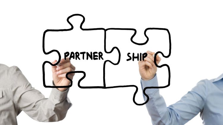 5 hal yang perlu dilakukan untuk mejaga hubungan kerja sama atau partnership dengan orang lain