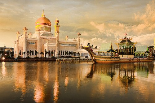 Belajar di negeri tenang nan damai... Brunei Darussalam..