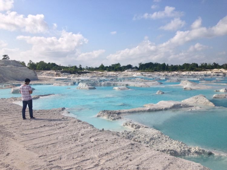 Danau yang nggak sengaja terbentuk.