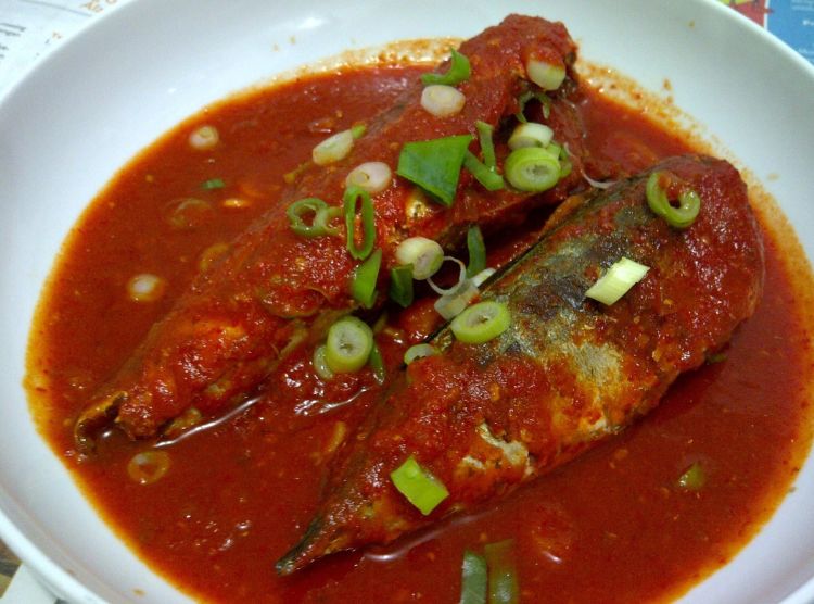 jangan lupa taburkan daun bawang yaaa