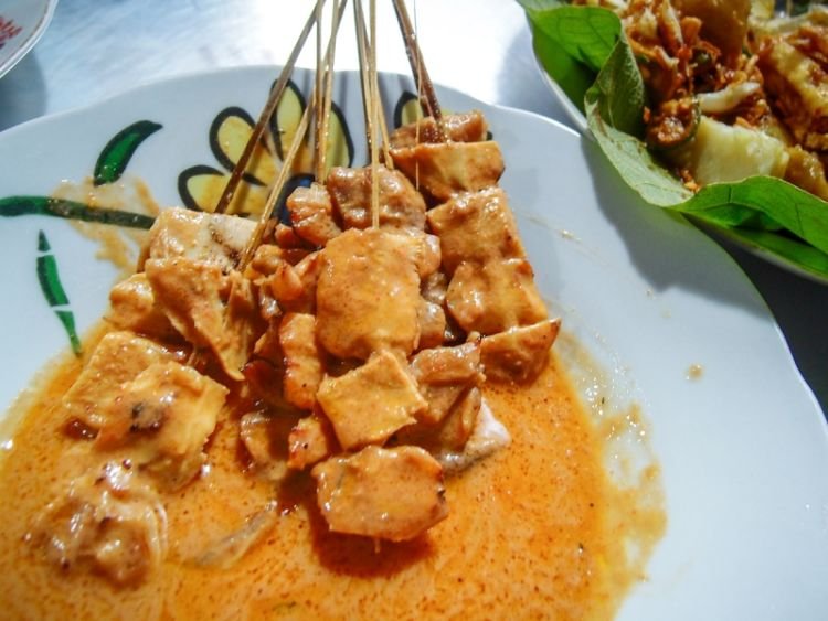 Sate-Sate di Indonesia ini Patut di Coba