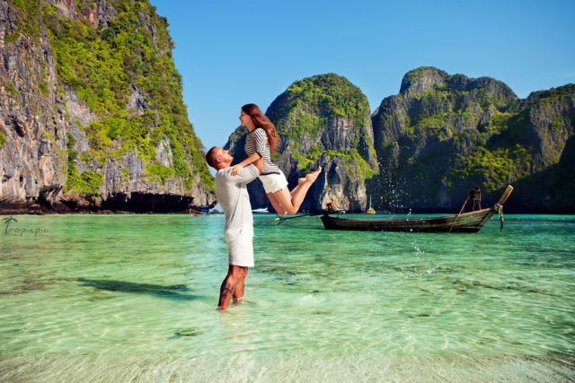 Girls, Ini 7 Hal Romantis yang Bisa Kamu Dapatkan dari Kekasih yang Suka Traveling. Duh, So Sweet
