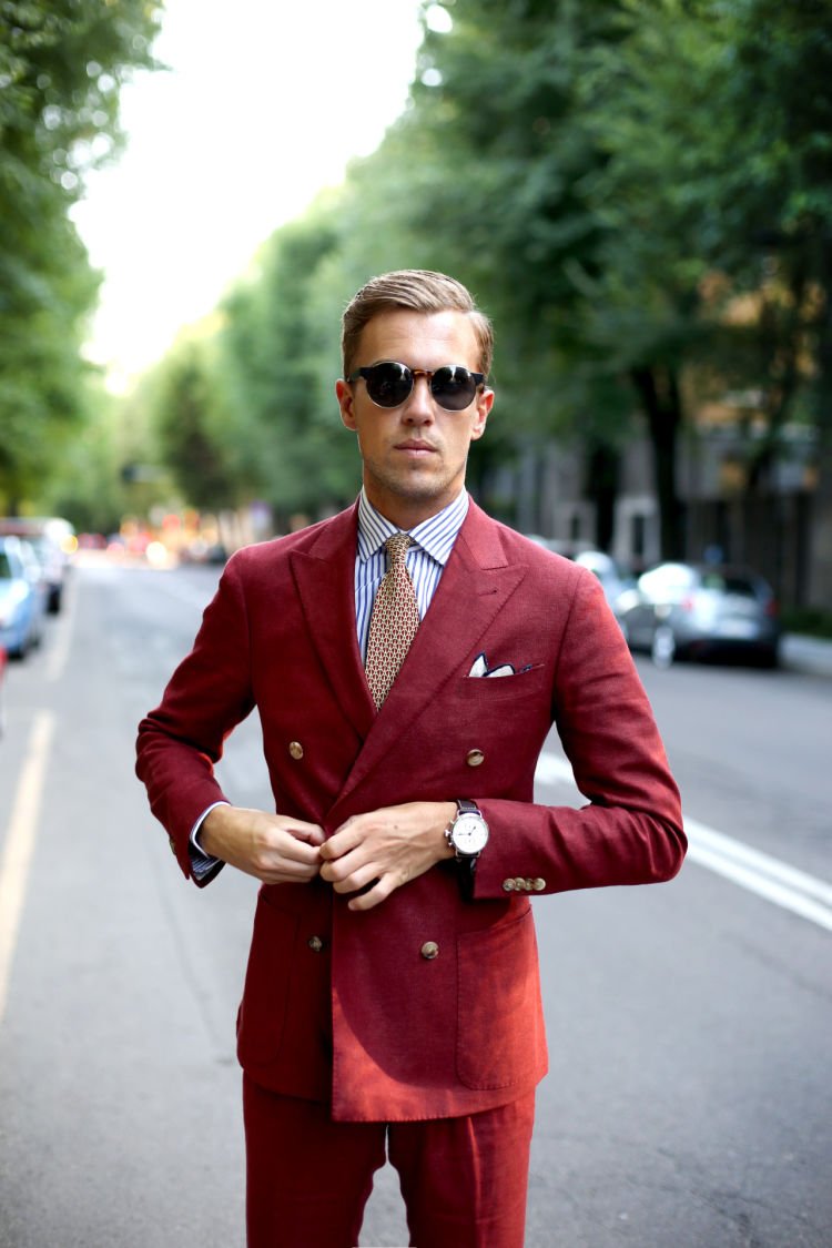 Men in Red