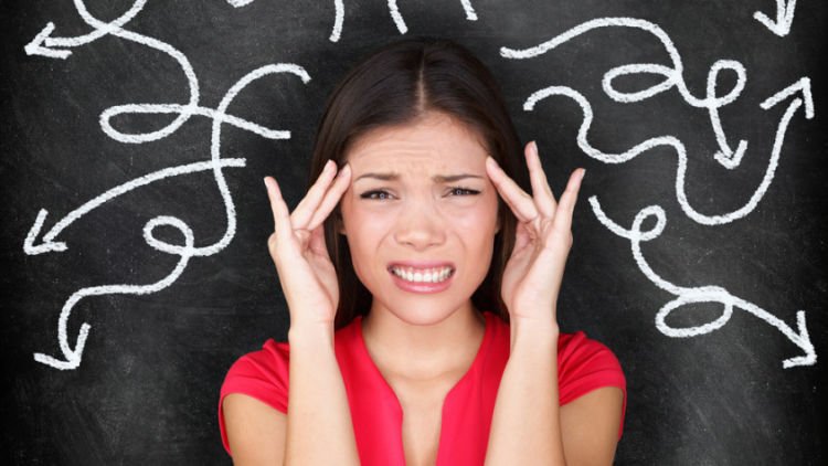 Siapa Bilang Perempuan Sering Negative Thinking?