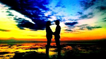 Mari Belajar Dari Sang Senja