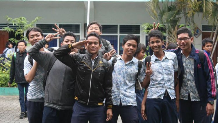(Sepertinya) Lebih Enak Menjadi Anak Sekolah Ya?