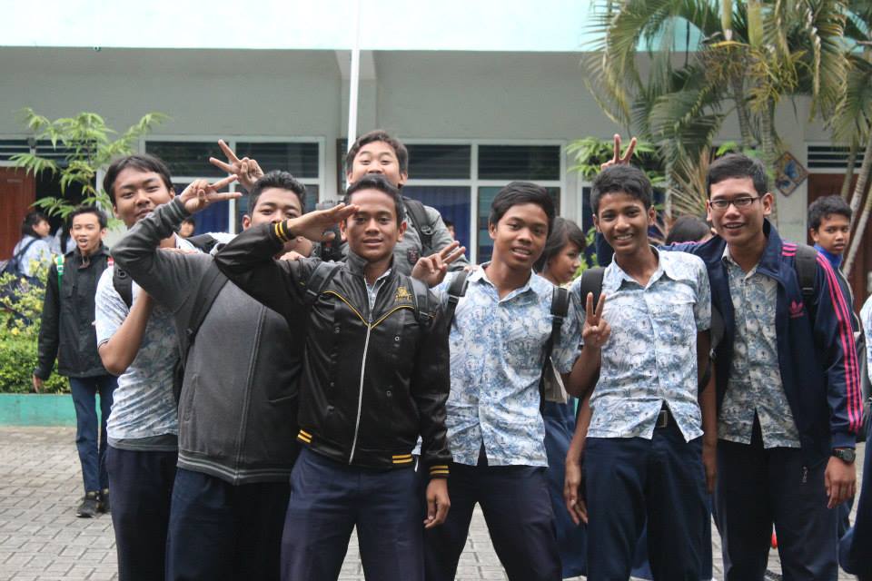 (Sepertinya) Lebih Enak Menjadi Anak Sekolah Ya?