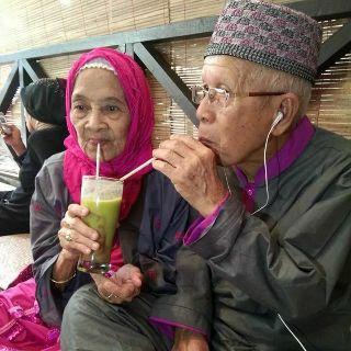 selalu bersama suka dan duka