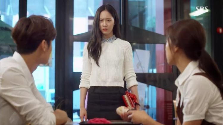 Teruntuk Wanita yang Berteman Akrab Dengan Lelakiku