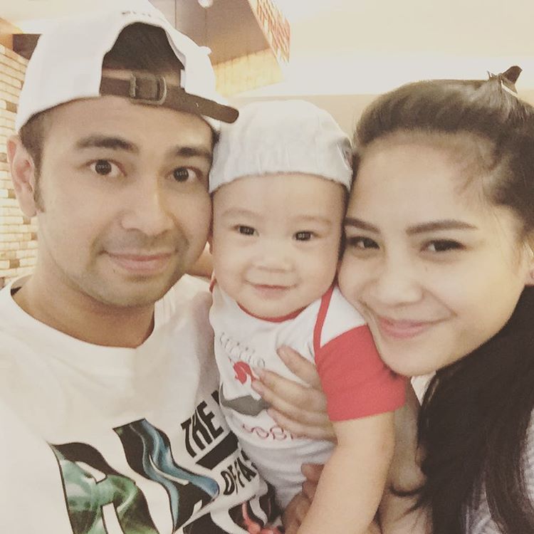 Raffi, Gigi, dan Rafathar Malik Ahmad.