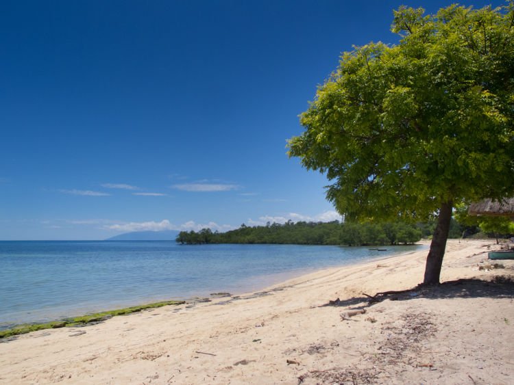 Pantai dekat pos perbatasan di Atapupu  