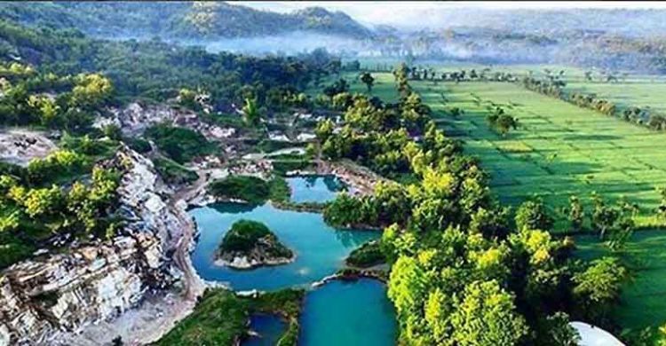 Telaga Biru, Semin