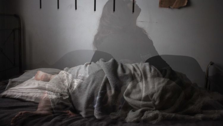 8 Cara Ampuh Mengatasi Insomnia Demi Dapatkan Tidur Berkualitas