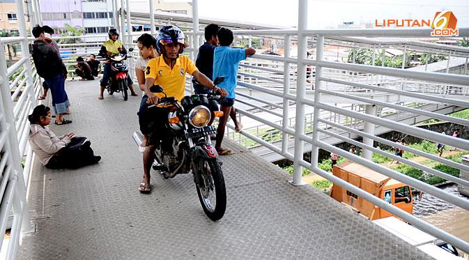 motor-jembatan130115b