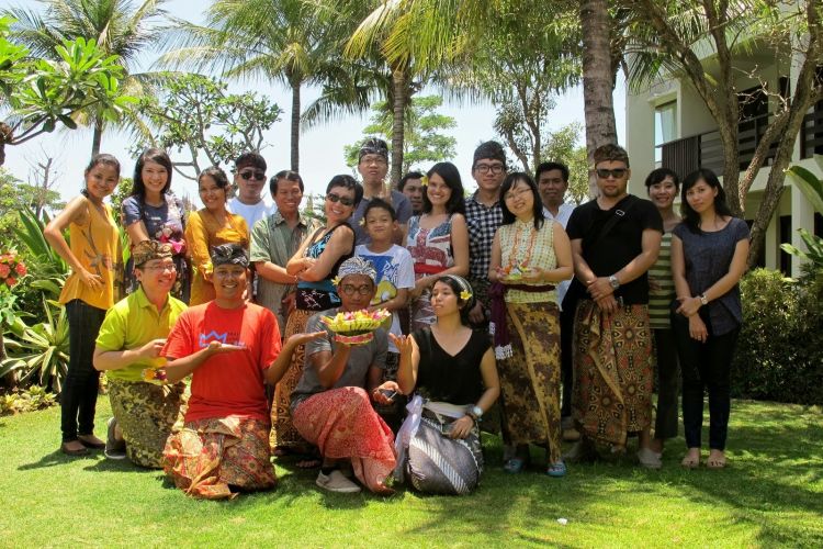 Bali sama dengan banyak libur