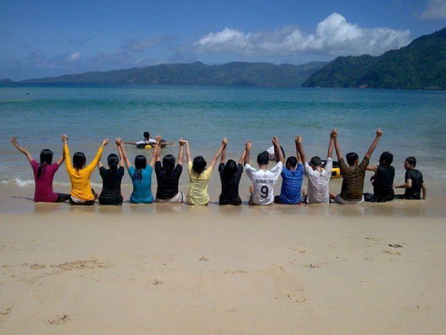 Persahabatan dengan pantai