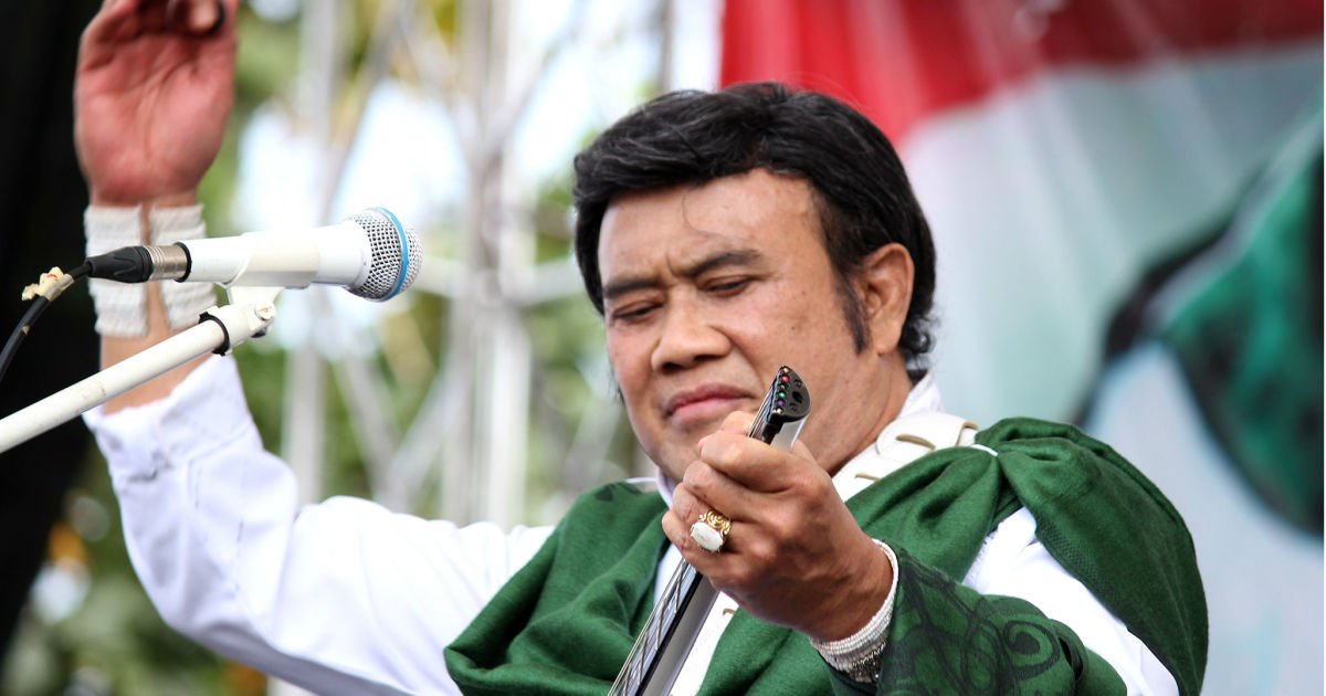 Mau Ikut Goyang Apa Enggak 8 Lagu Bang Haji Rhoma  Irama  