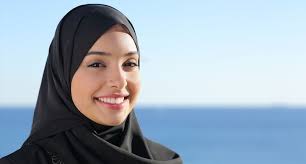 11 Tutorial Hijab Menutup Dada; Sopan, Anggun dan Tetap Bersahaja