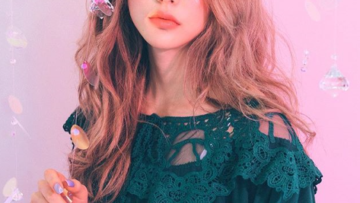 9 Trik Rahasia Supaya Wajah Cerah Merona. Cuma Butuh Makeup Tipis Aja!