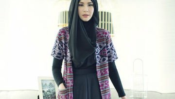 Penasaran Sama Simpel dan Menawannya Kain Songket? Simak 8 Padu Padannya di Sini!