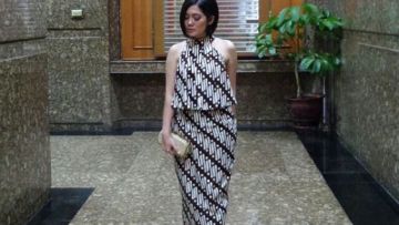 Niat Pakai Dress Batik Tapi Dibilang Mirip Daster? Cek Dulu 8 Pilihan Dress Batik Lucu Ini