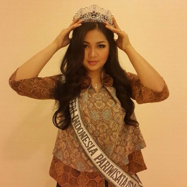 Putri Indonesia Pariwisata 2014, Estelita Liana!