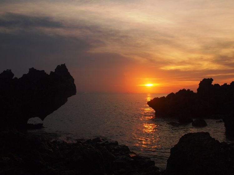 yang begini kurang romantis?