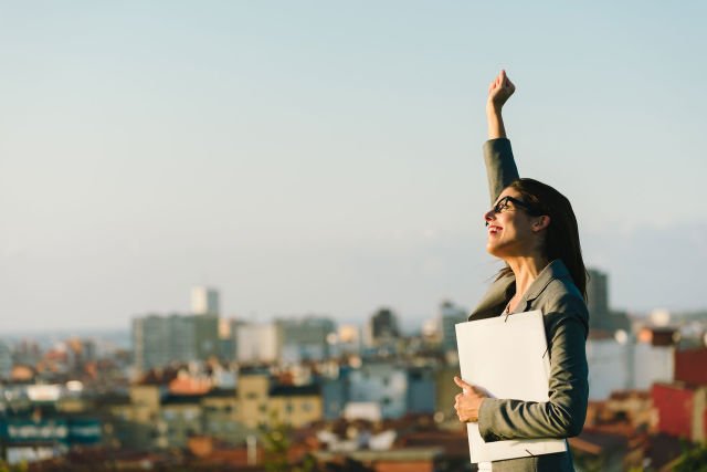 http://learoy.com/articles/20-habits-of-people-more-successful-than-you/