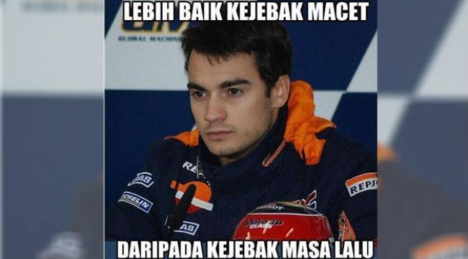 20 Meme Kocak Ini Bikin Kamu Sadar Kalau Liburan Hanya Tinggal Hitungan Hari. Duh, Sedihnya 52 gue mah rela macet-macetan, asal nggak balikan sama mantan