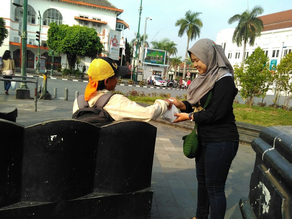 5 Amalan Kebaikan yang Dianjurkan di Bulan Ramadhan