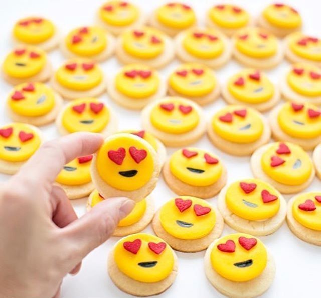 Bosen Sama Kue Lebaran yang Gitu-gitu Aja? Coba Kue Bentuk 