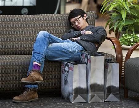 capek tau nemenin belanja