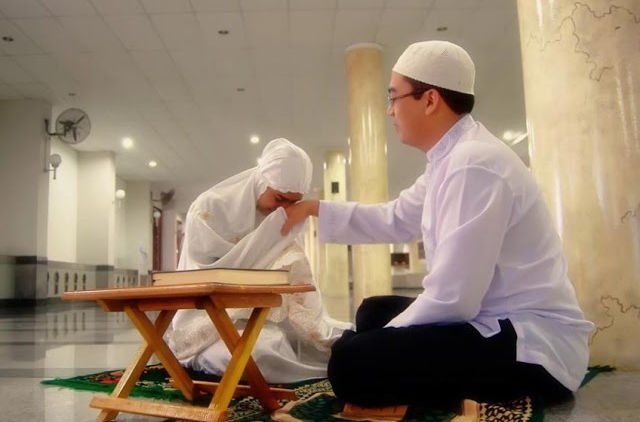 Bahagianya yang Sudah Menikah Ketika Bulan Ramadan. Yuk Intip Obrolan Romantis Mereka