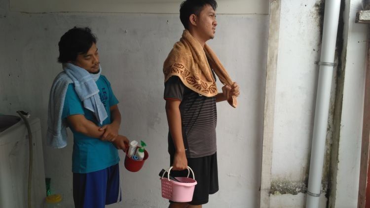 Walau Sederhana, 23 Benda Ini Sebenarnya Wajib Anak-anak Rantau Punya 49 handuk mana handuk!