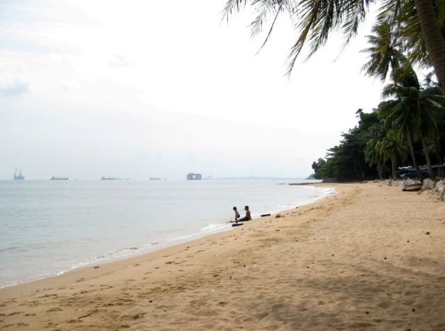 Pantai tanjung pinggir