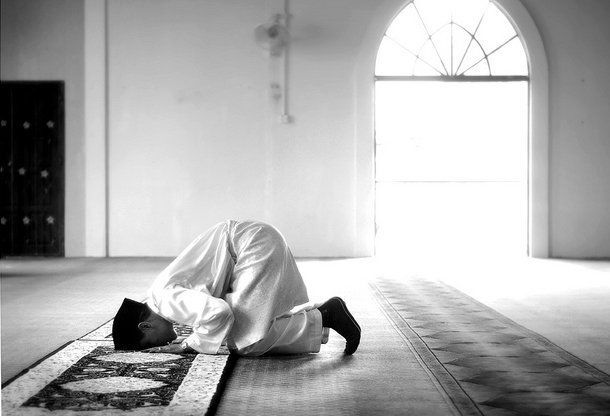 Mumpung Bulan Ramadhan, 5 Hal Ini Bisa Kamu Lakukan Untuk Lebih Memantaskan Diri