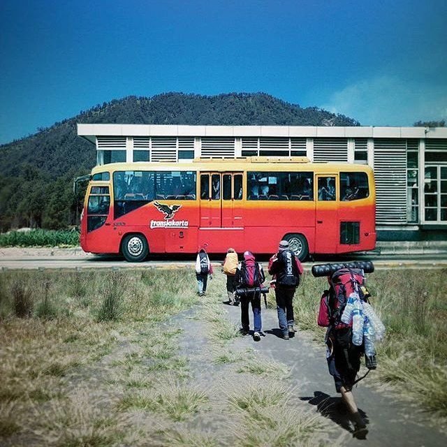 Kalau Gunung Sudah Rame Kaya Pasar, Bisnis Ini Bisa Kamu Buka Di Sana! Ngakak Pasti Deh Bacanya 26 Nyaman. Cuma Rp3.500!