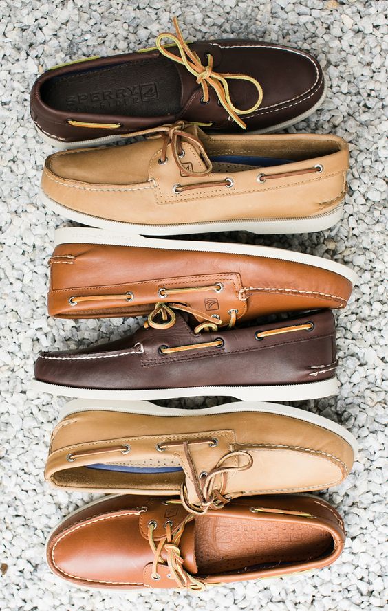 Hey Cowok, Punya Sepatu Itu Nggak Perlu Banyak Kok, Cukup Punya 4 Jenis Sepatu Ini!