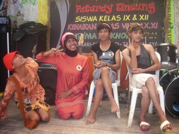 Belajar dulu jadi banci