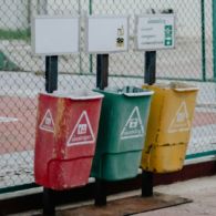 Mengenal 5 Jenis Tempat Sampah Sesuai Warnanya. Ternyata Beda Warna Beda Pula Isinya