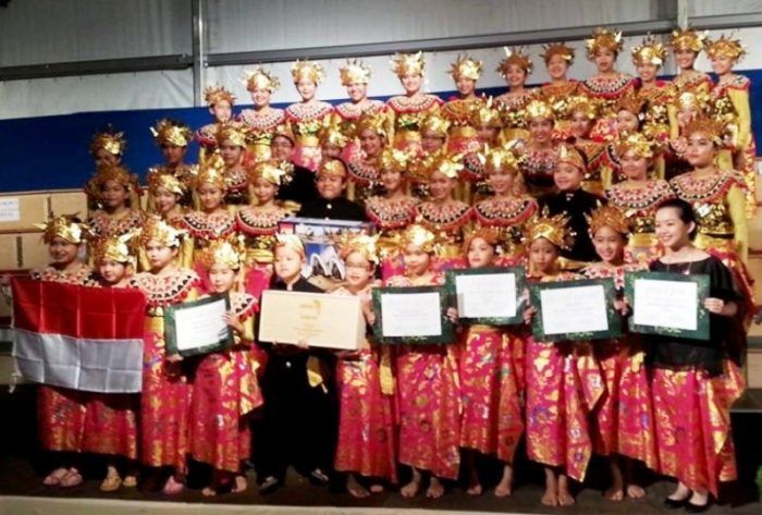Indonesia Patut Berbangga! Tim Paduan Suara Anak TRCC Sabet Piala Juara Satu di Italia 8 Perjuangan berbuah manis